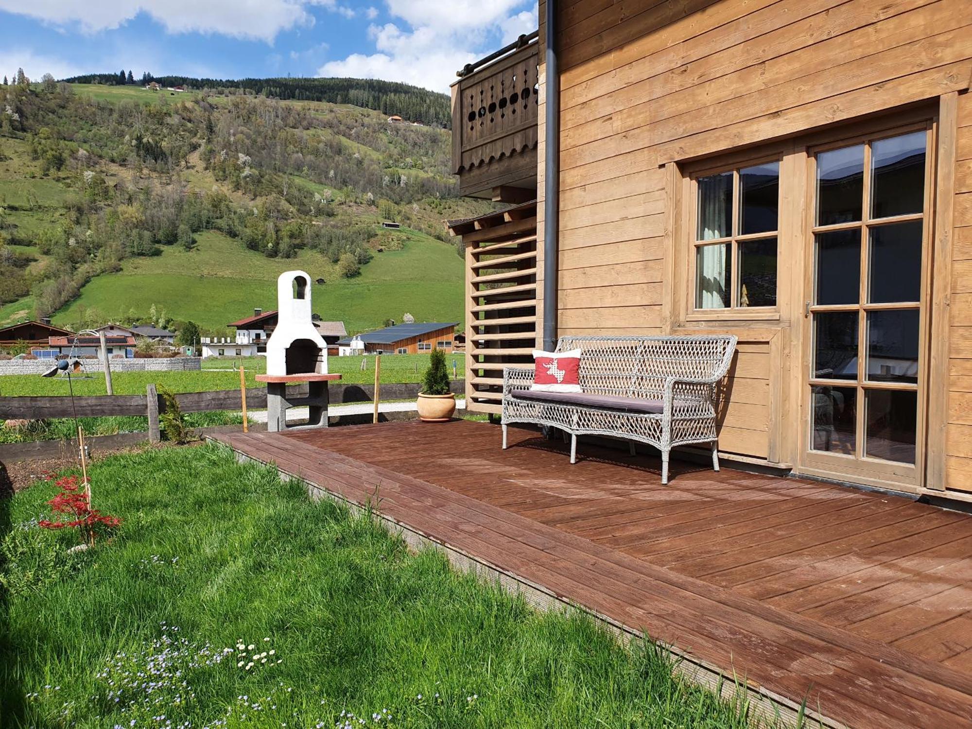 Alpen Chalets Zell Am See Niedernsill Exterior photo